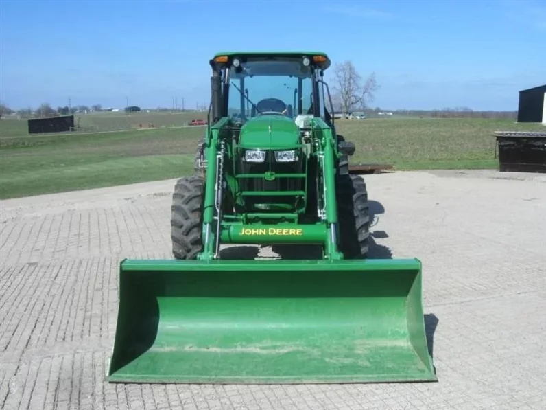 2012 John Deere 5100M