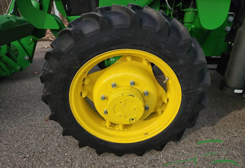 2021 John Deere 5065E