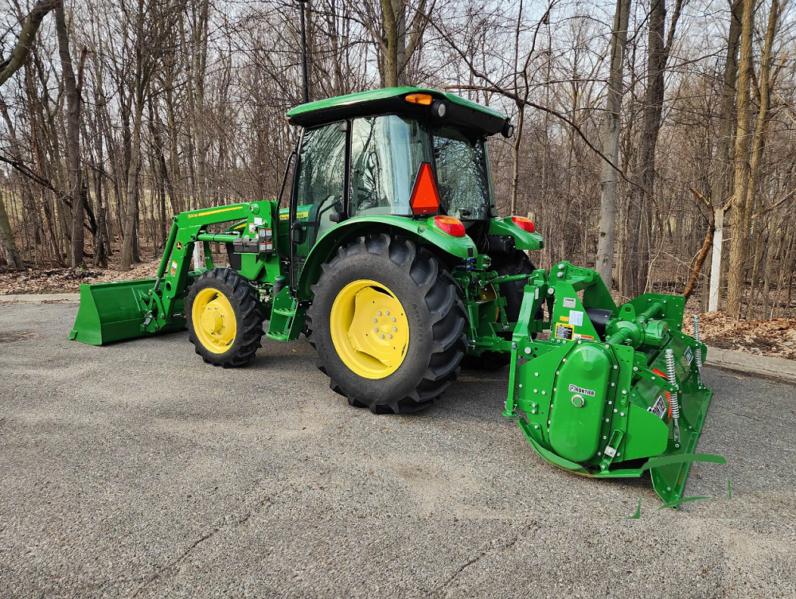 2021 John Deere 5065E