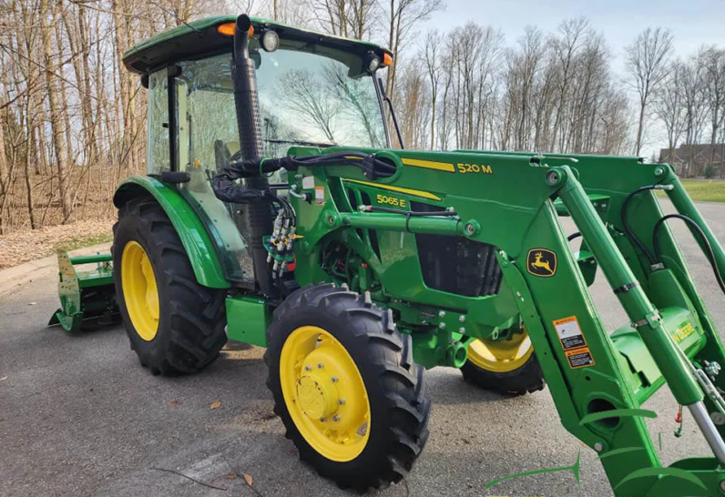 2021 John Deere 5065E