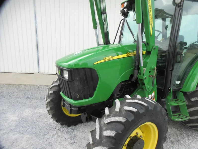 2008 John Deere 5625 Tractor