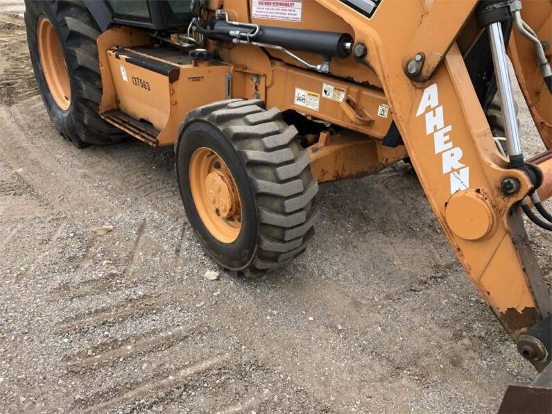 2013 CASE Backhoes 580N