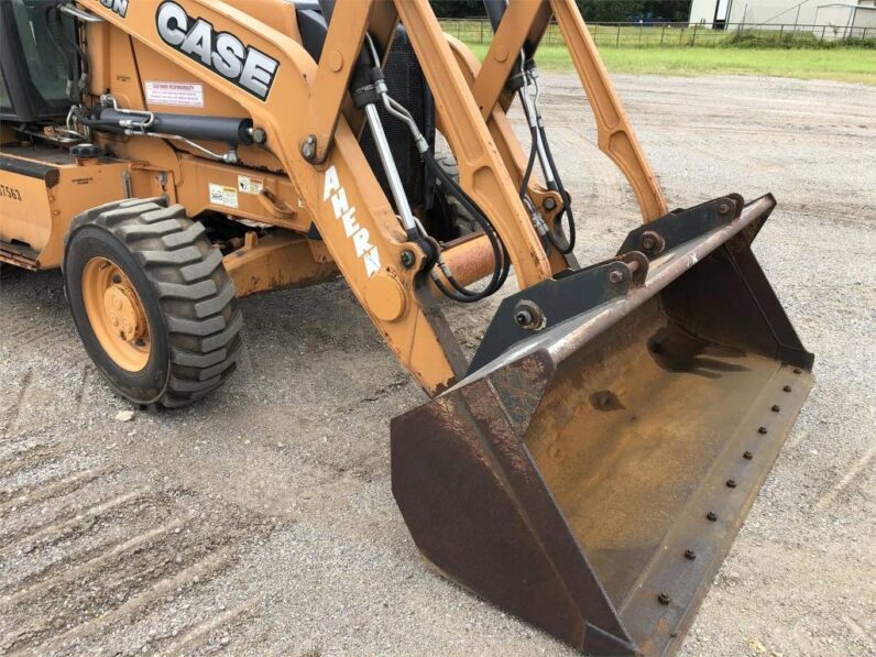 2013 CASE Backhoes 580N