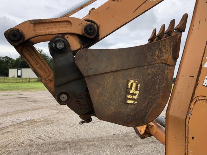 2013 CASE Backhoes 580N