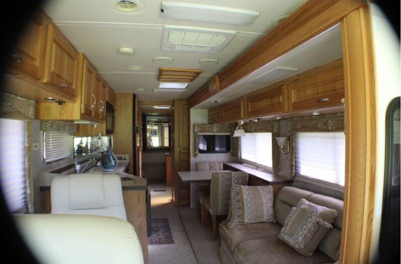 2004 Holiday Rambler ENDEAVOR 38PBDD