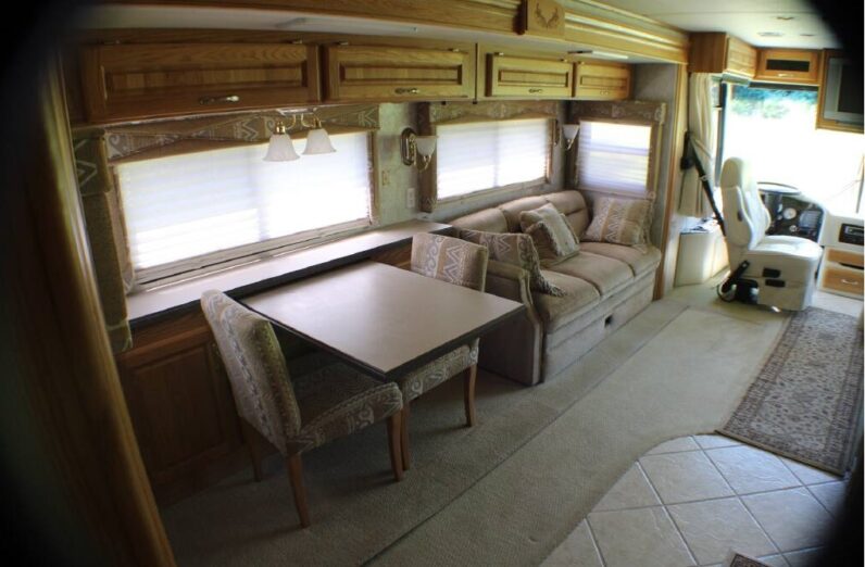 2004 Holiday Rambler ENDEAVOR 38PBDD