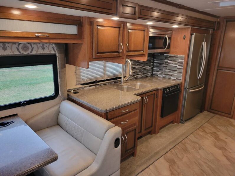 2017 Fleetwood Bounder 35P