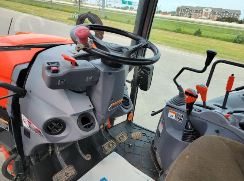 2015 KUBOTA M5-111