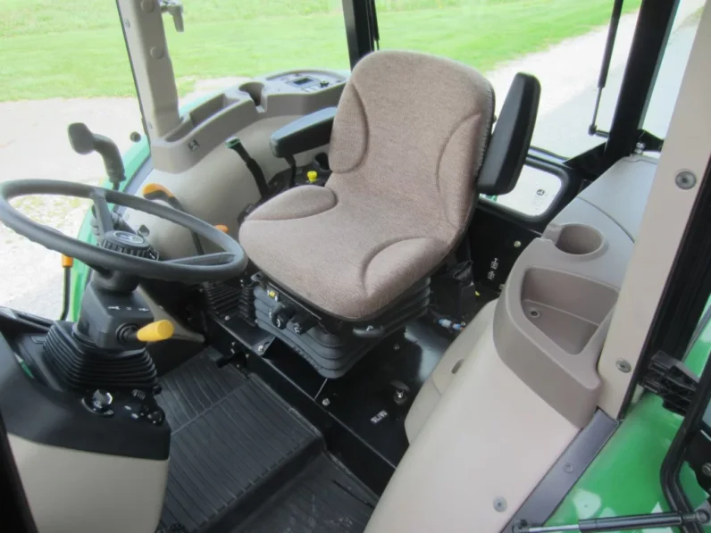 2013 John Deere 5055E