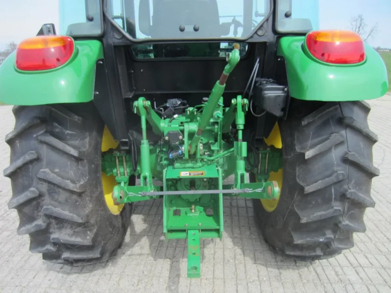 2013 John Deere 5055E