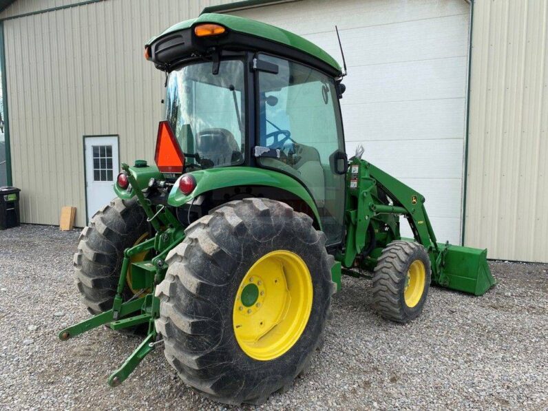 2016 John Deere 4052R