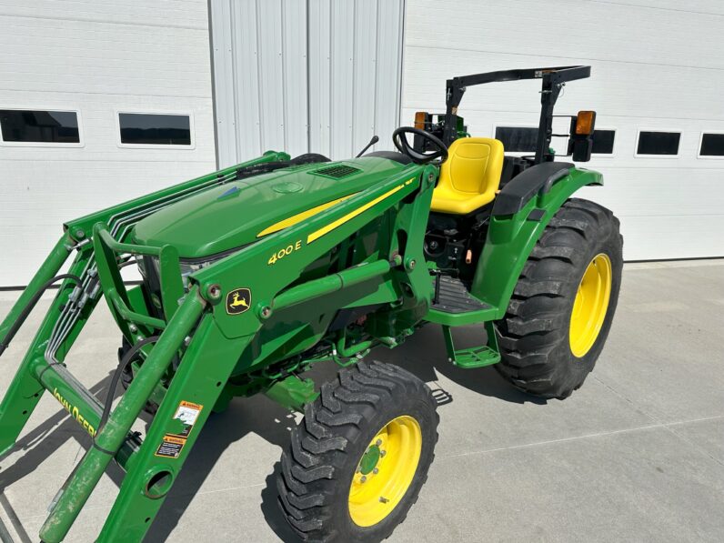 2019 John Deere 4066M