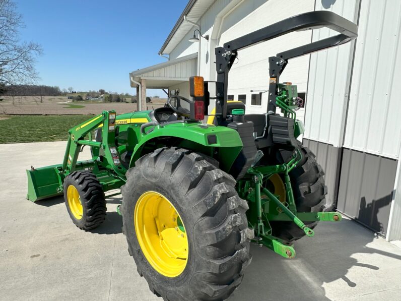 2019 John Deere 4066M