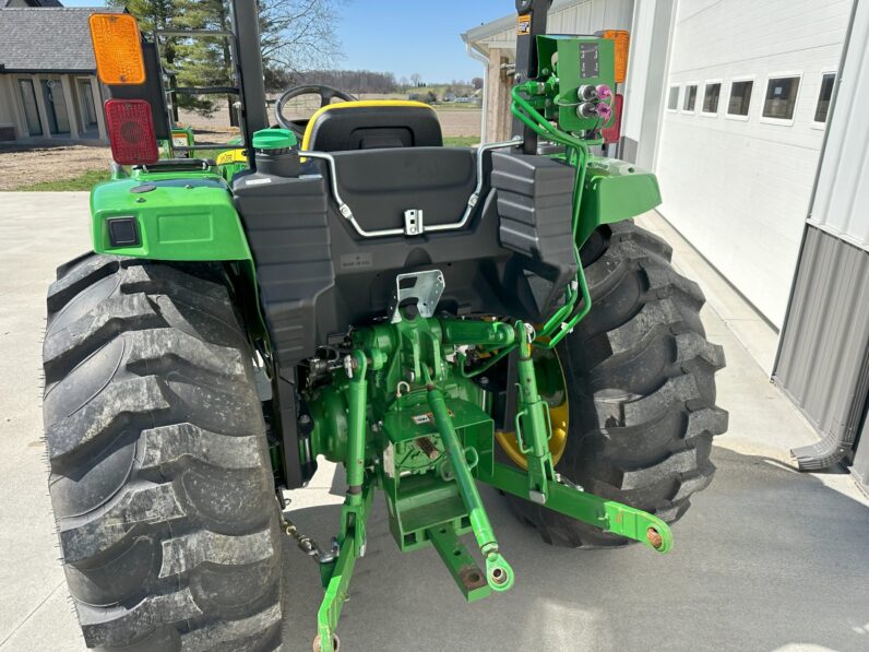 2019 John Deere 4066M