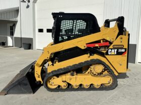 2014 CAT 259D