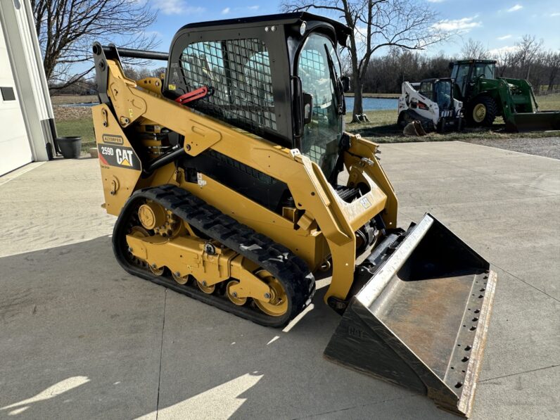 2014 CAT 259D