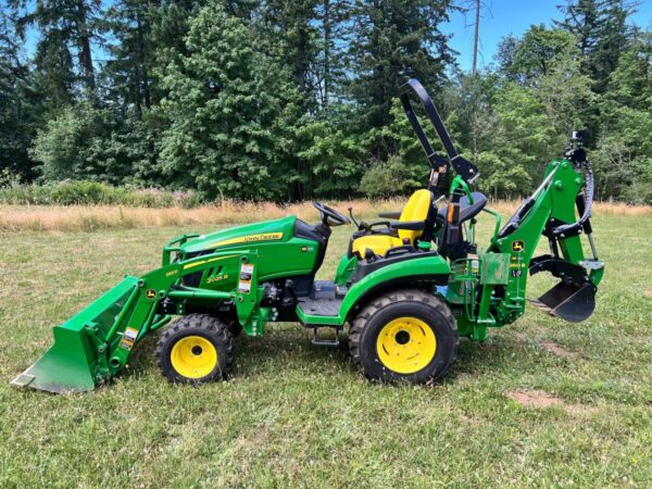 2019 John Deere 2025R