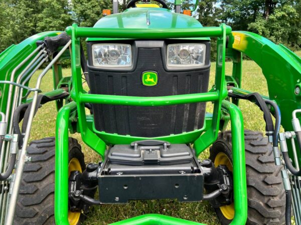 2019 John Deere 2025R - Image 10