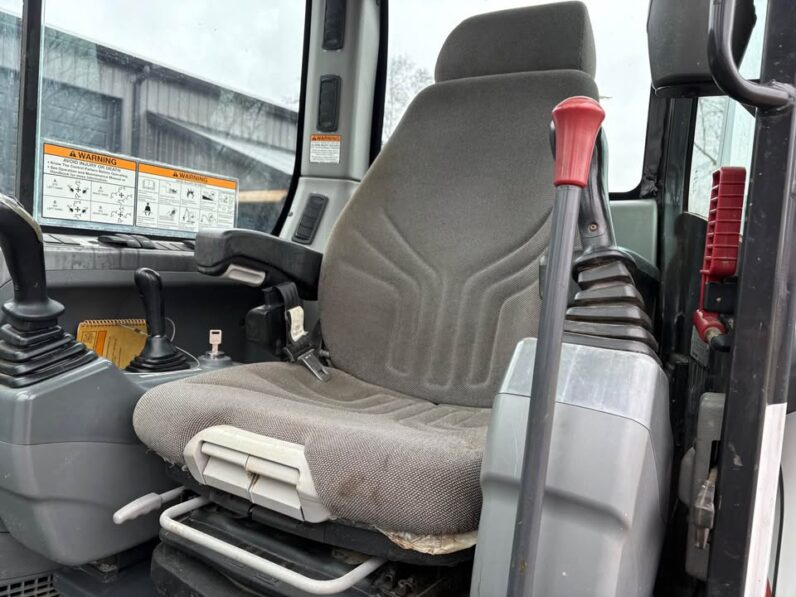 2017 BOBCAT E85