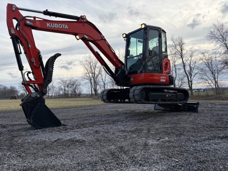 2019 Kubota u55-4