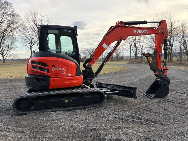 2019 Kubota u55-4