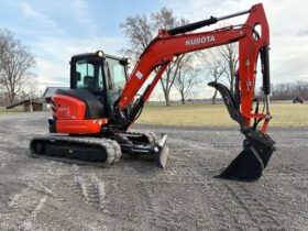 2019 Kubota u55-4