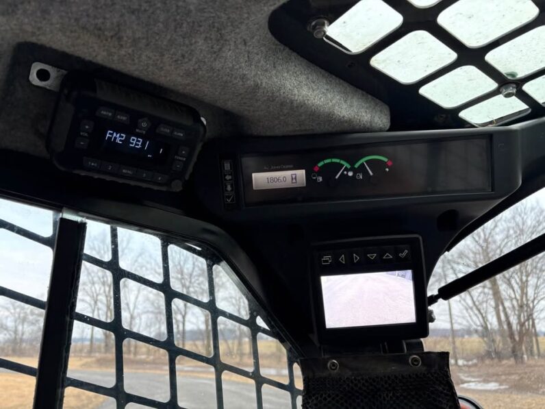 2018 John Deere 325g