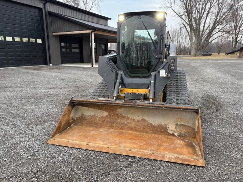 2018 John Deere 325g