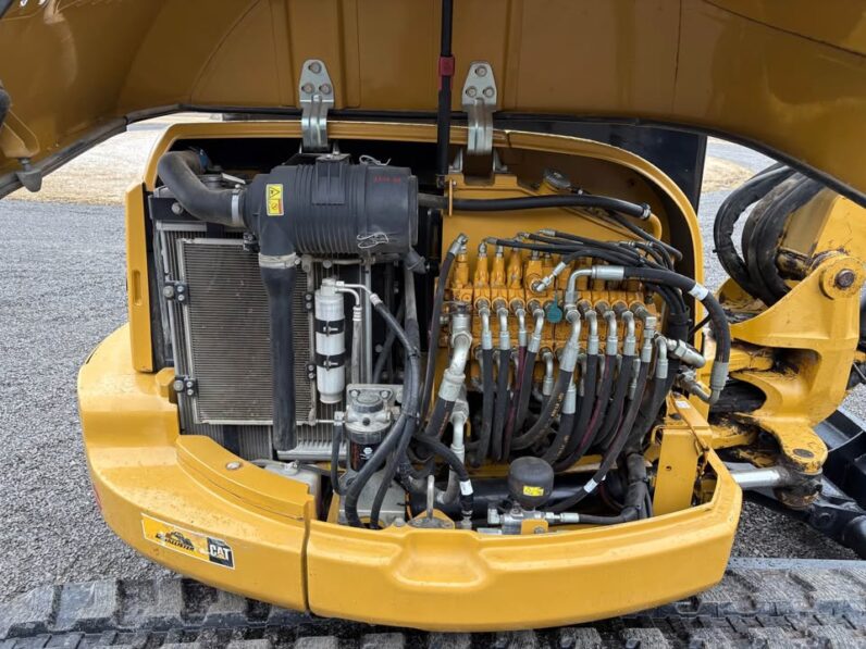 2015 Caterpillar305.5E