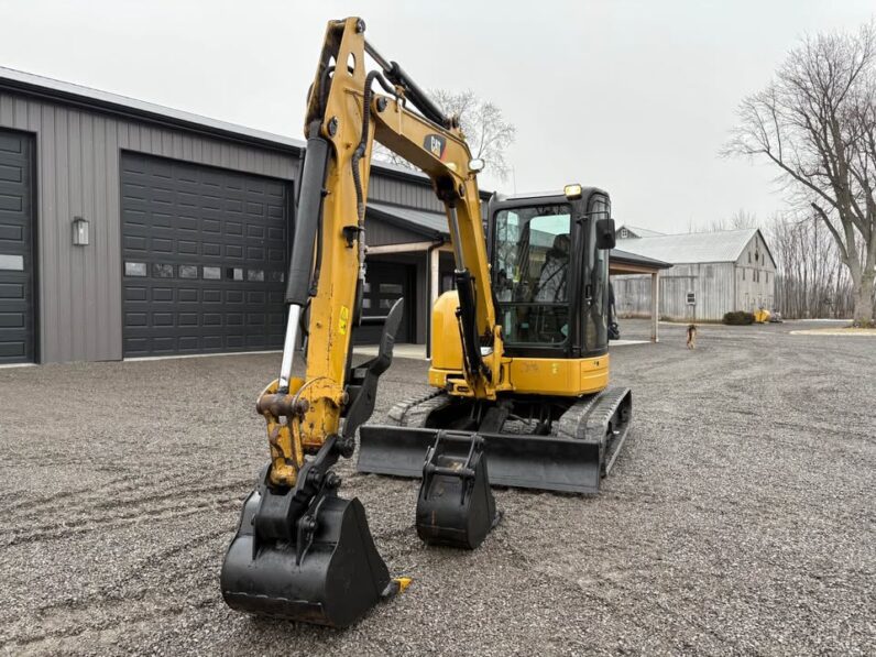 2015 Caterpillar305.5E