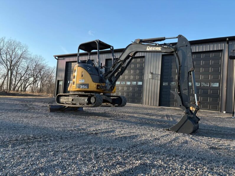 2014 John Deere 35g