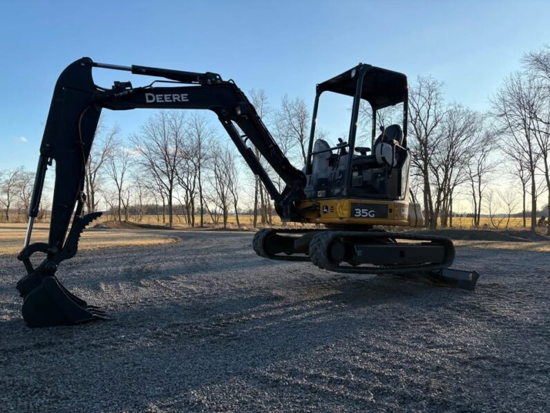 2014 John Deere 35g