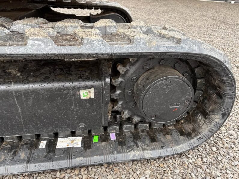 2015 Caterpillar305.5E