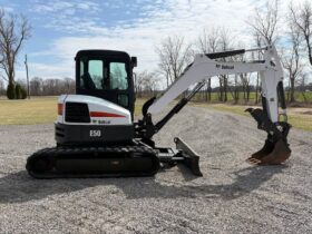 2016 Bobcat E50