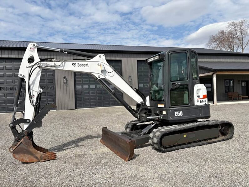 2016 Bobcat E50