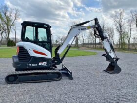 2019 BOBCAT E35