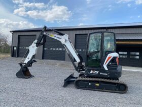 2019 BOBCAT E35