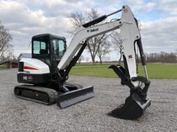 2016 Bobcat E42