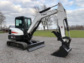 2016 Bobcat E42
