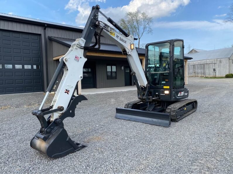2019 BOBCAT E35