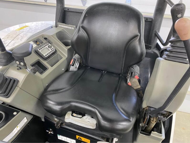 2019 BOBCAT E32