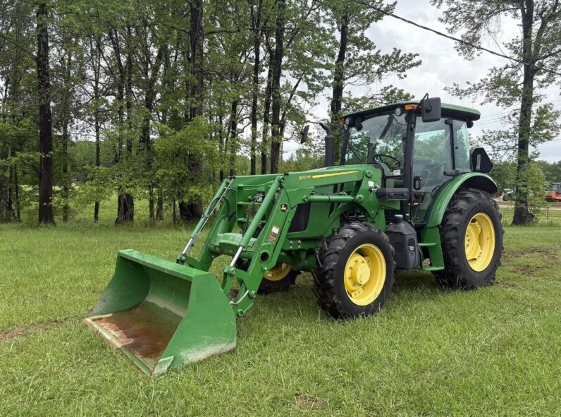 2019 John Deere 5090E