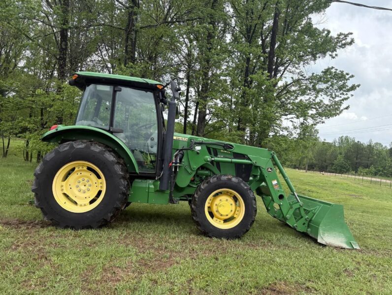 2019 John Deere 5090E
