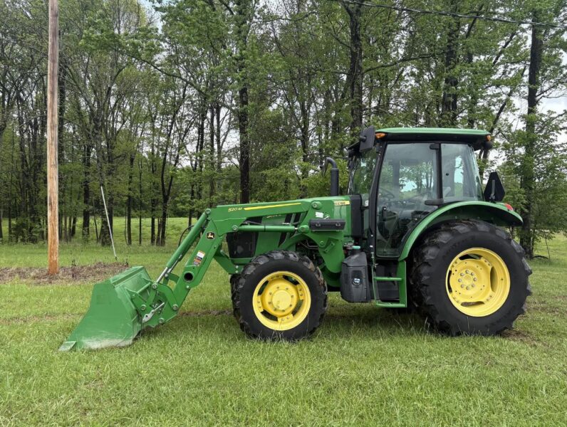 2019 John Deere 5090E