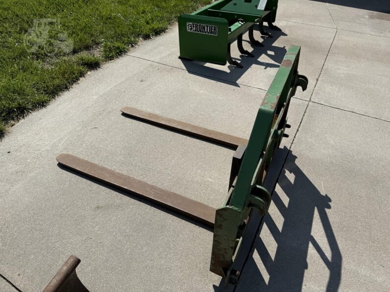 2022 JOHN DEERE 4052R