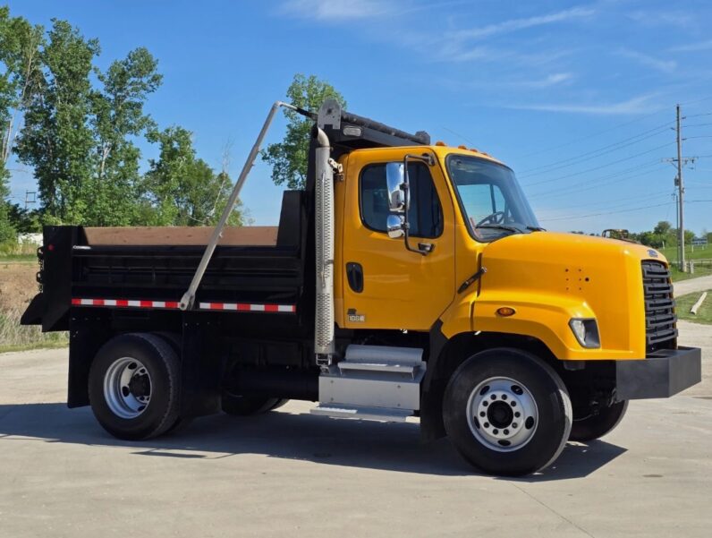 2013 FREIGHTLINER 108SD