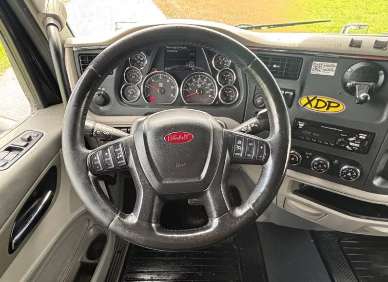 2019 Peterbilt 579