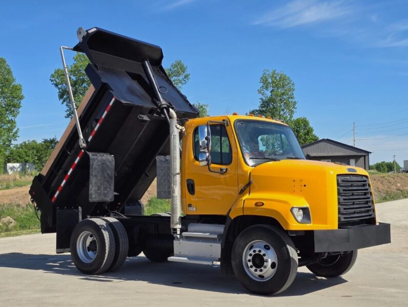 2013 FREIGHTLINER 108SD