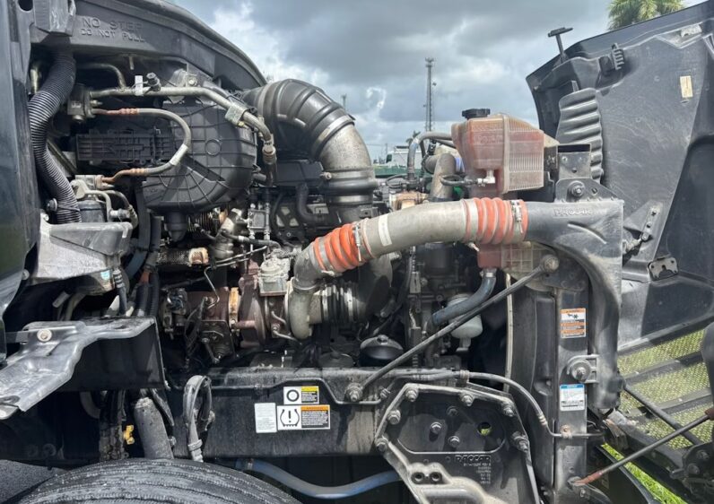 2019 Peterbilt 579