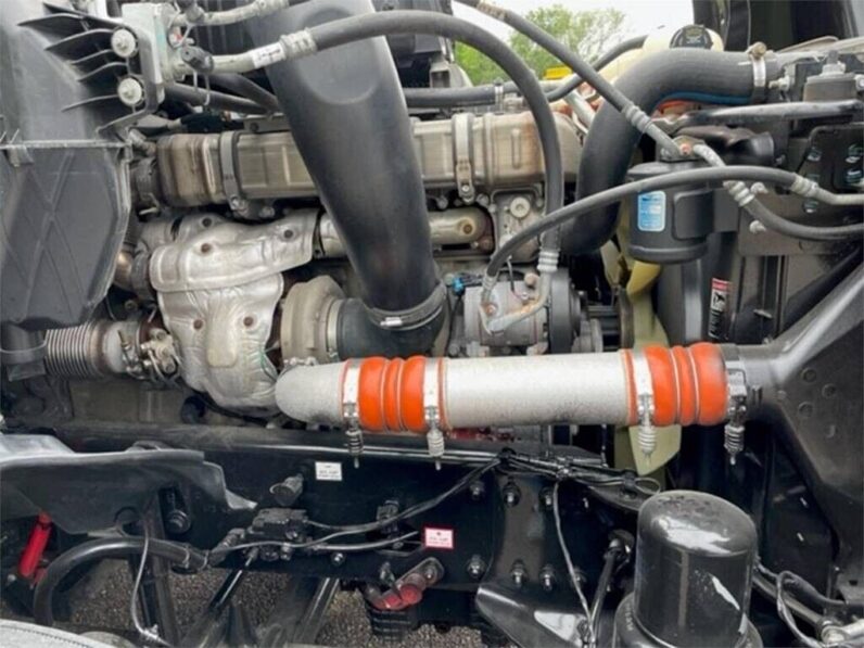 2021 FREIGHTLINER CASCADIA 126